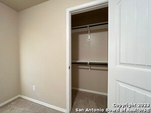 Building Photo - 1713 London Blue