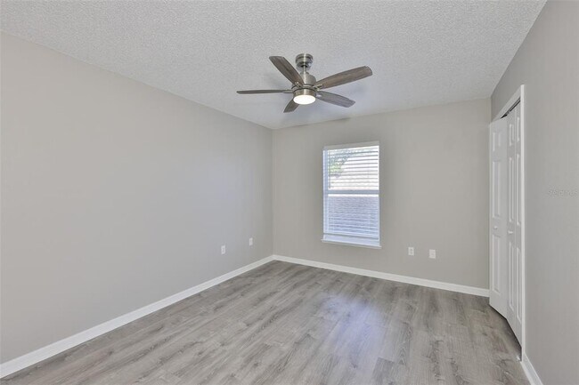 Building Photo - 10505 Opus Dr