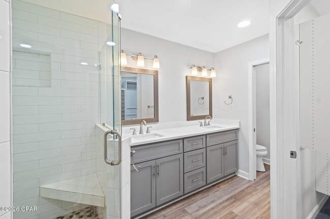 Building Photo - 136 Derby Woods Dr