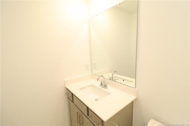 Building Photo - 3128 Gypsum Dr
