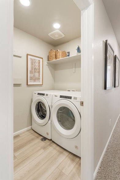 Building Photo - 750 N Rome St