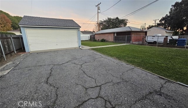 Building Photo - 136 S Marcile Ave