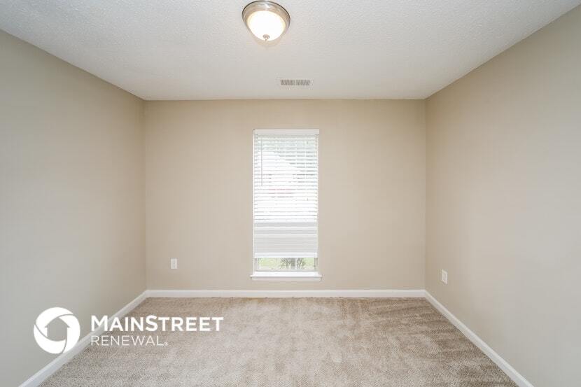 Building Photo - 3039 Meadows Ln