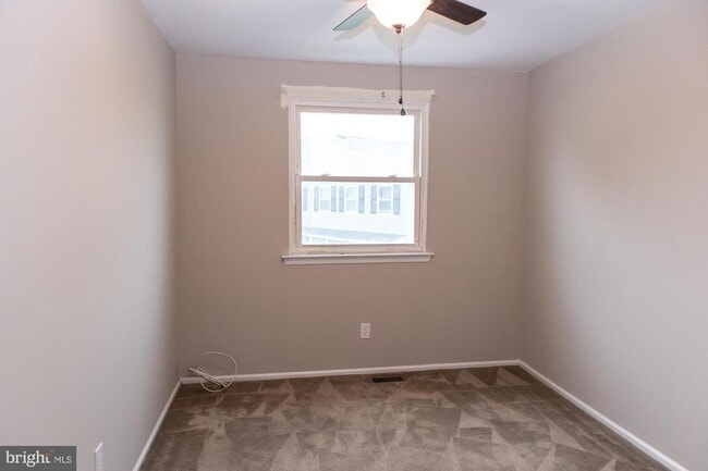 Building Photo - 54 Reliance Ct