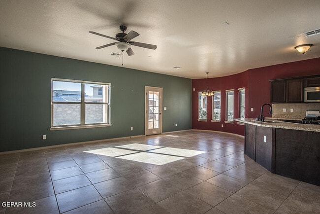 Building Photo - 7128 Copper Canyon Drive