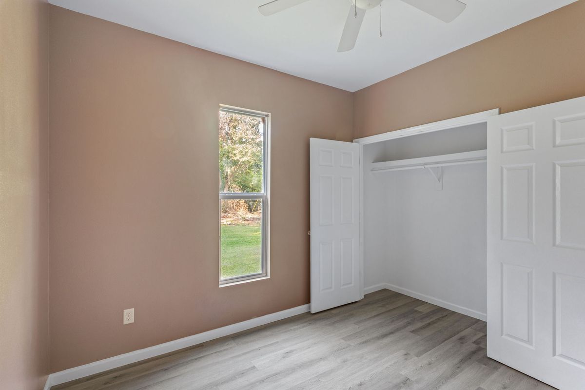 Building Photo - 2727 3rd St