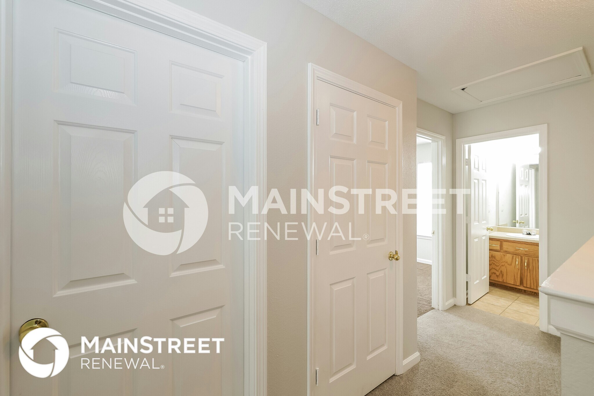 Building Photo - 4674 Royal View Dr