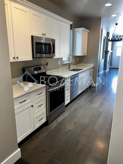Building Photo - 3068 Cattail St