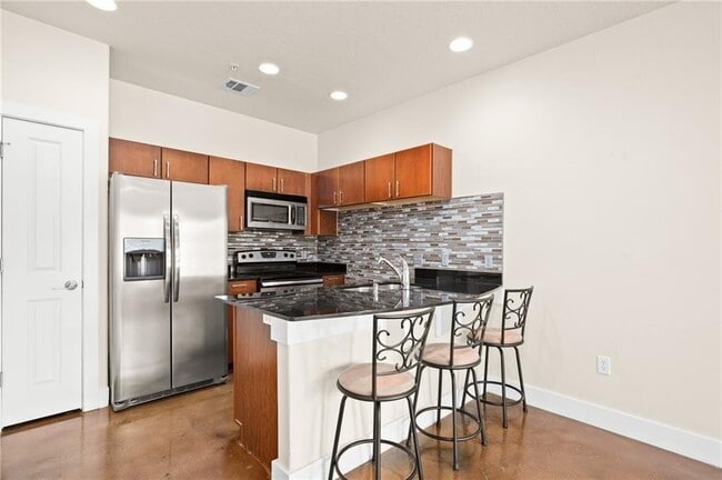 Building Photo - 1807 Poquito St