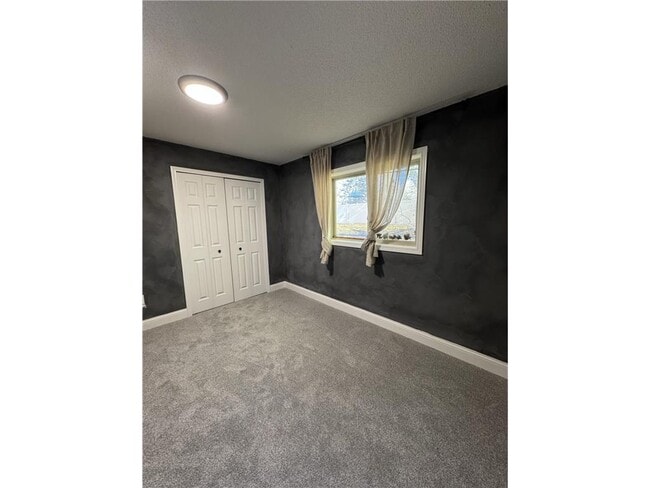 Building Photo - 6024 113th Ave N