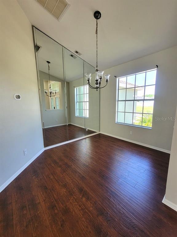 Building Photo - 7916 Roundelay Dr
