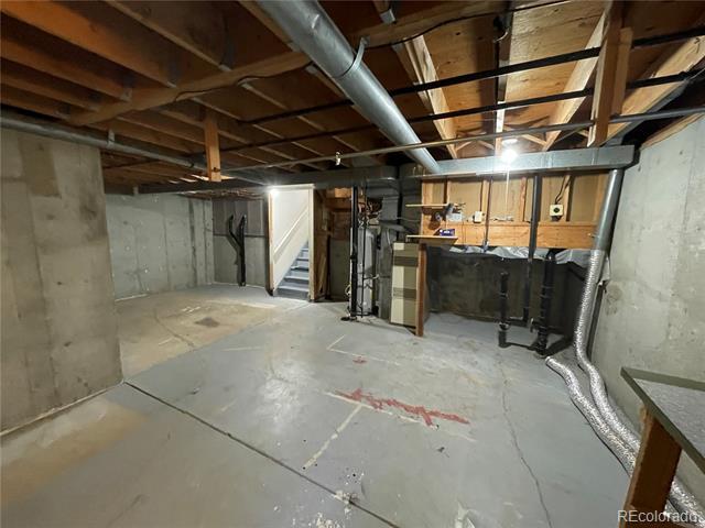 Building Photo - 4820 W 88th Pl