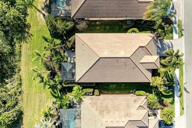 Building Photo - 135 River Enclave Ct
