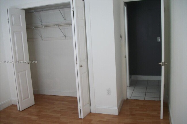 Building Photo - 9307 NW 121st St