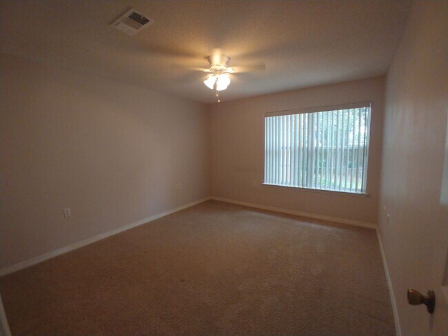 Building Photo - 2441 Spyglass Cir