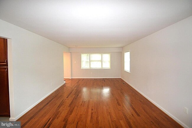 Building Photo - 13145 Melville Ln