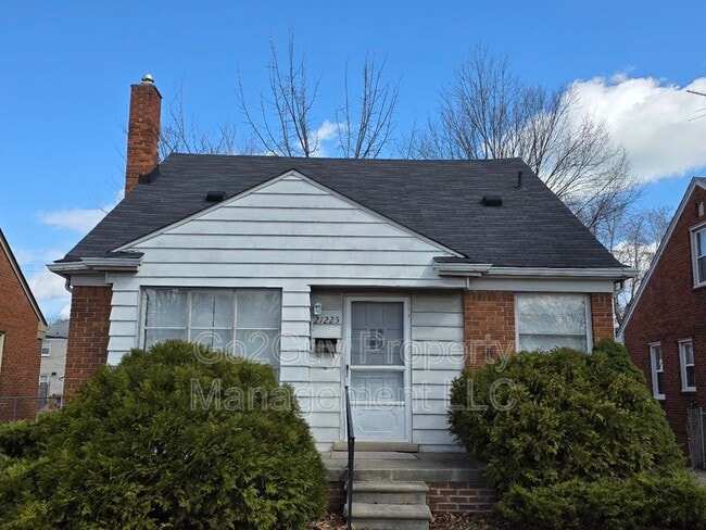 Building Photo - 21225 Bournemouth St