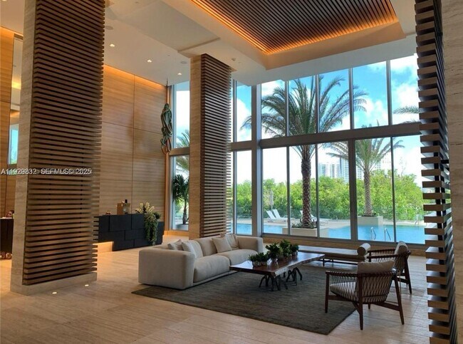 Building Photo - 16385 Biscayne Blvd