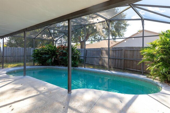 Building Photo - 2510 Fletch Ct