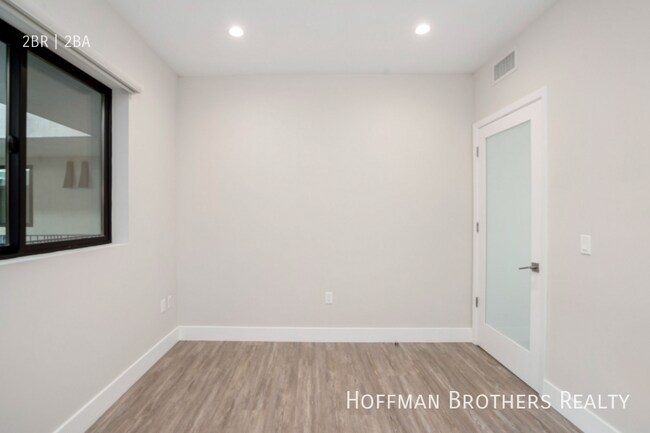 Building Photo - 5552 Bonner Ave