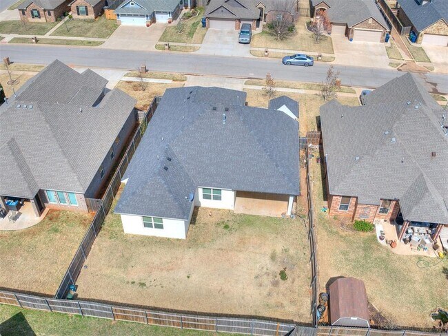 Building Photo - 3112 NW 184th Terrace