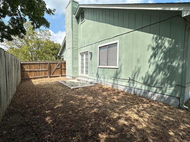 Building Photo - 12333 Tomanet Trail