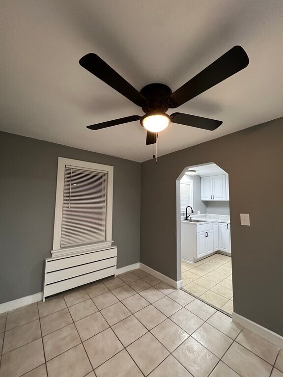 Building Photo - 74 Reed St