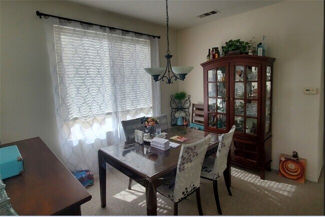 Building Photo - 42165 Calabria Dr