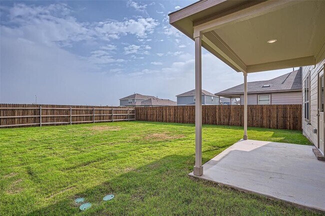 Building Photo - 112 Bird Cherry Wy