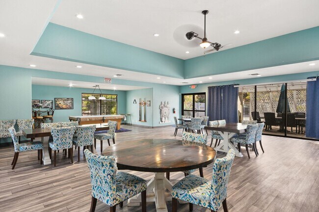 Building Photo - 1 MONTH FREE!!! 2 BEDROOM SINGLE STORY TOWNHOME 55+ COMMUNITY