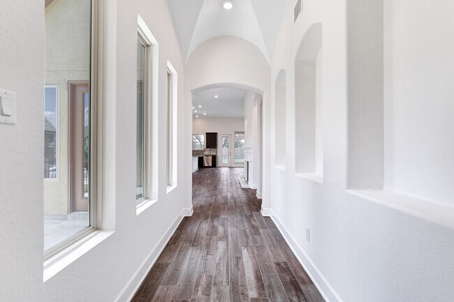 Building Photo - 8626 Glass Gem Dr