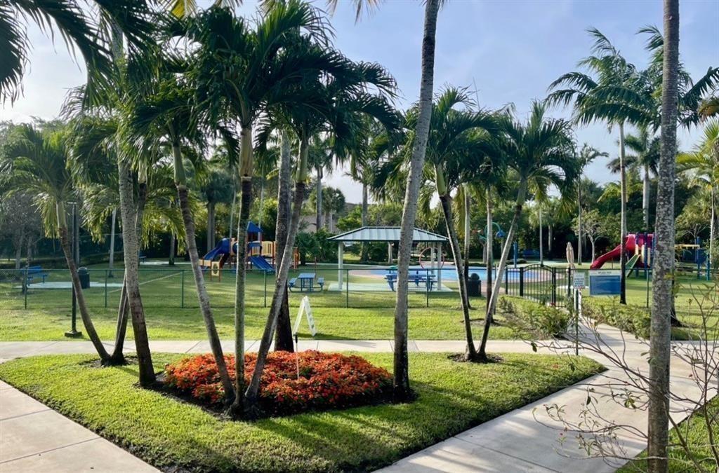 Building Photo - 9937 NW 47th Ter