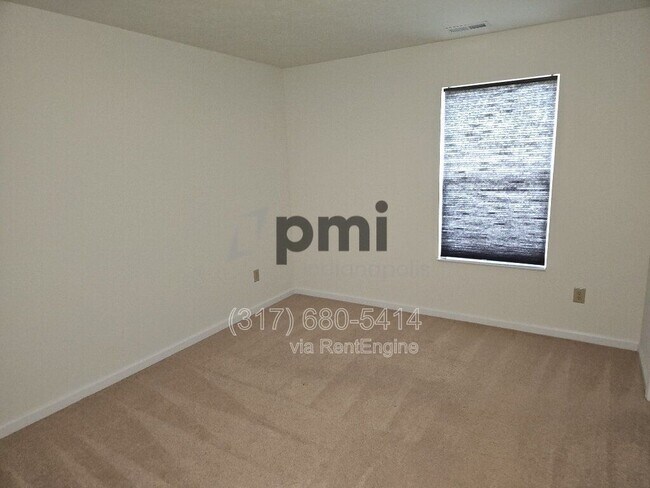 Building Photo - 5240 Castamere Dr