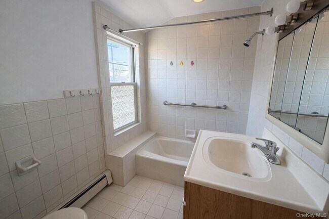 Building Photo - 25 Fremont St