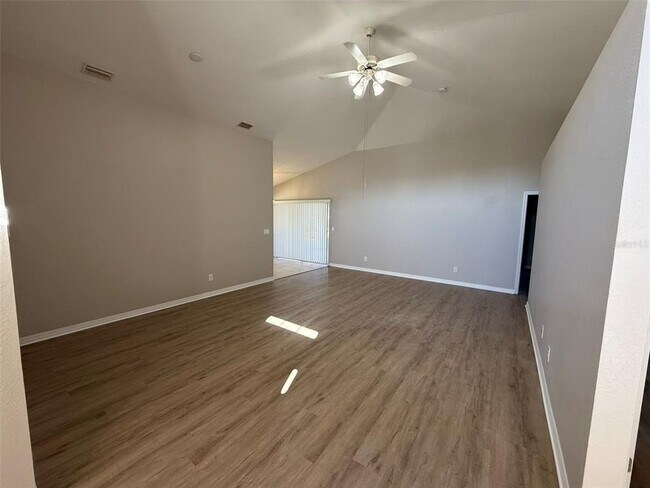 Building Photo - 463 Winwood Ct