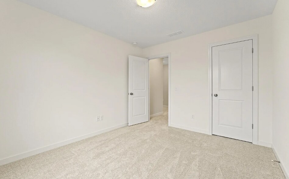 Building Photo - 5310 Copper Horse Trl