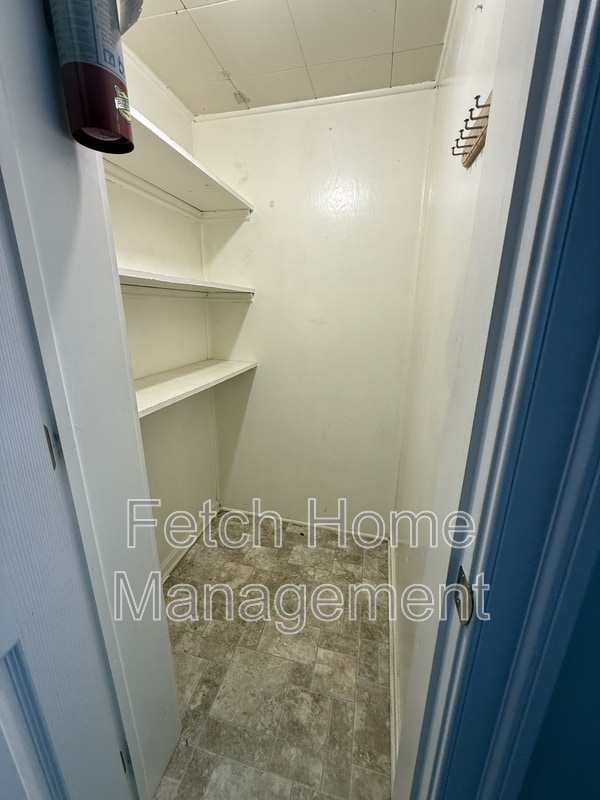 Building Photo - 243 Old Leacock Rd