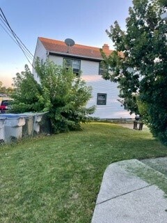 Building Photo - 6838 W Oklahoma Ave