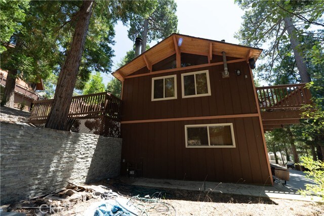 Building Photo - 392 Pioneer Rd
