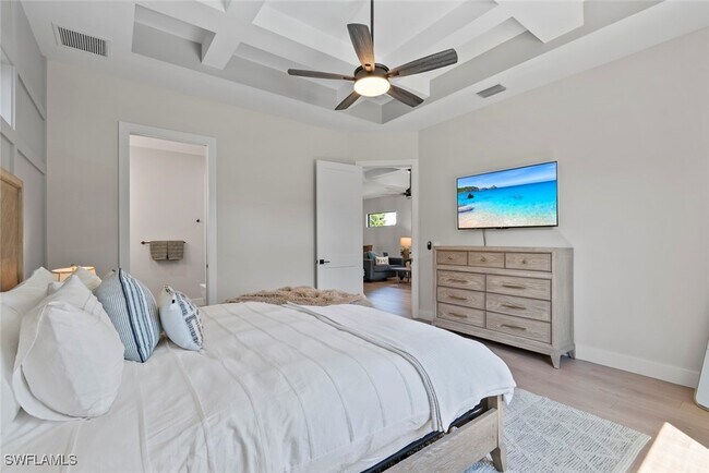 Building Photo - 3552 Hibiscus Ave