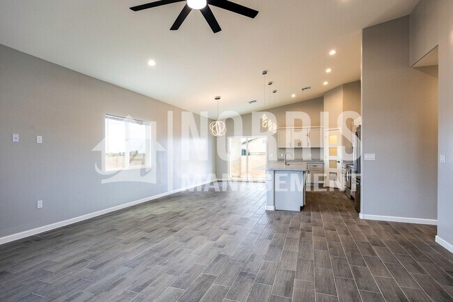 Building Photo - Beautiful Brand New Home with Block Wall