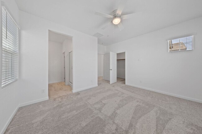 Building Photo - Brand New 3-Bed + Loft Home in Cadence wit...