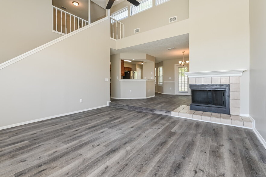 Building Photo - 2734 Sam Hardwick Blvd