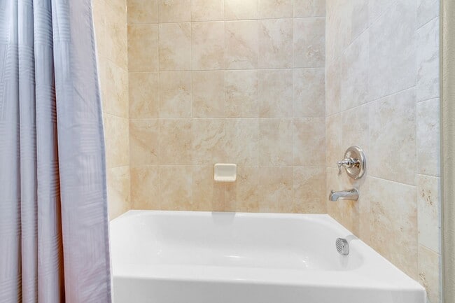 Building Photo - Charming 2-story home in Lorson Ranch