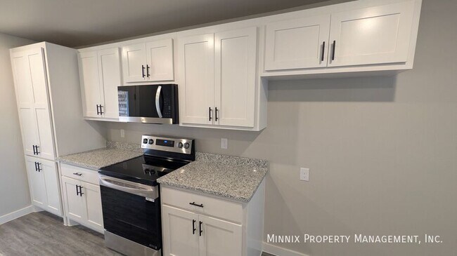 Building Photo - 427 Colorado St