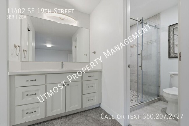 Building Photo - 11402 SE 19th St