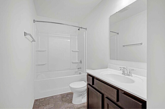 Building Photo - 112 Davenport Dr