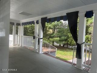 Building Photo - 15 Lockwood Pl