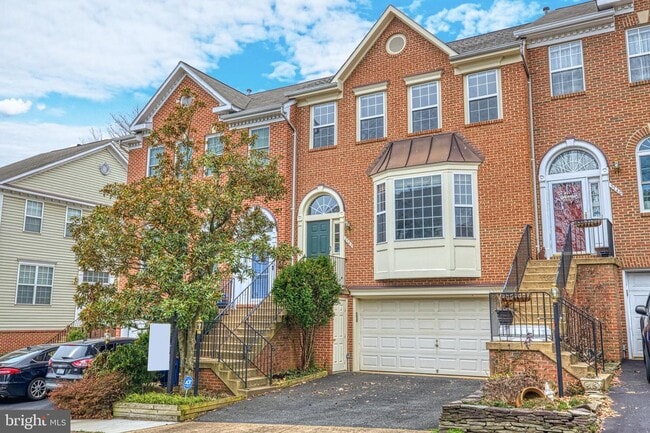 Building Photo - 5742 Governors Pond Cir