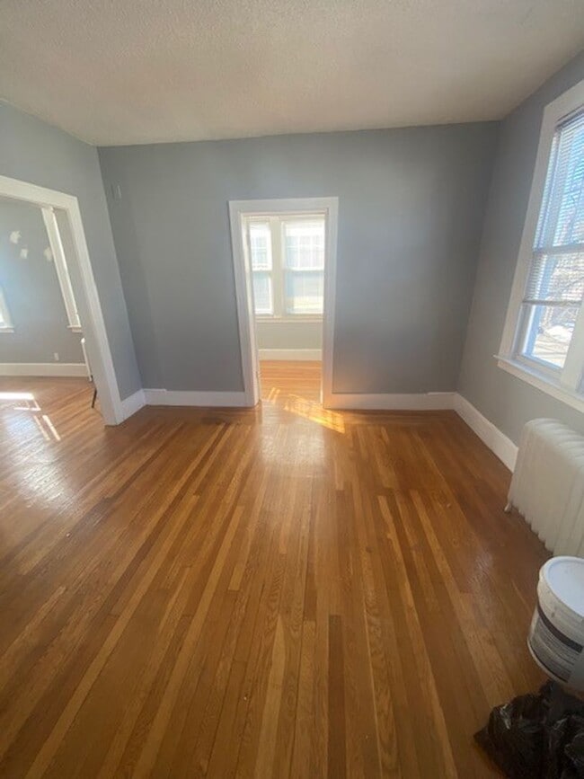 Building Photo - 39-41 Anthony St